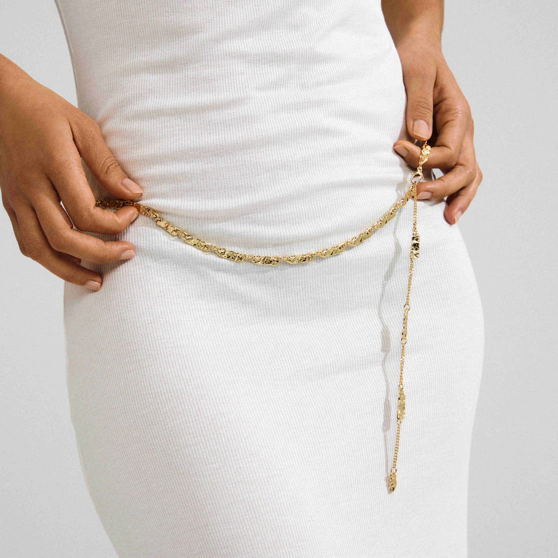 INSTANT recycled textured body chain