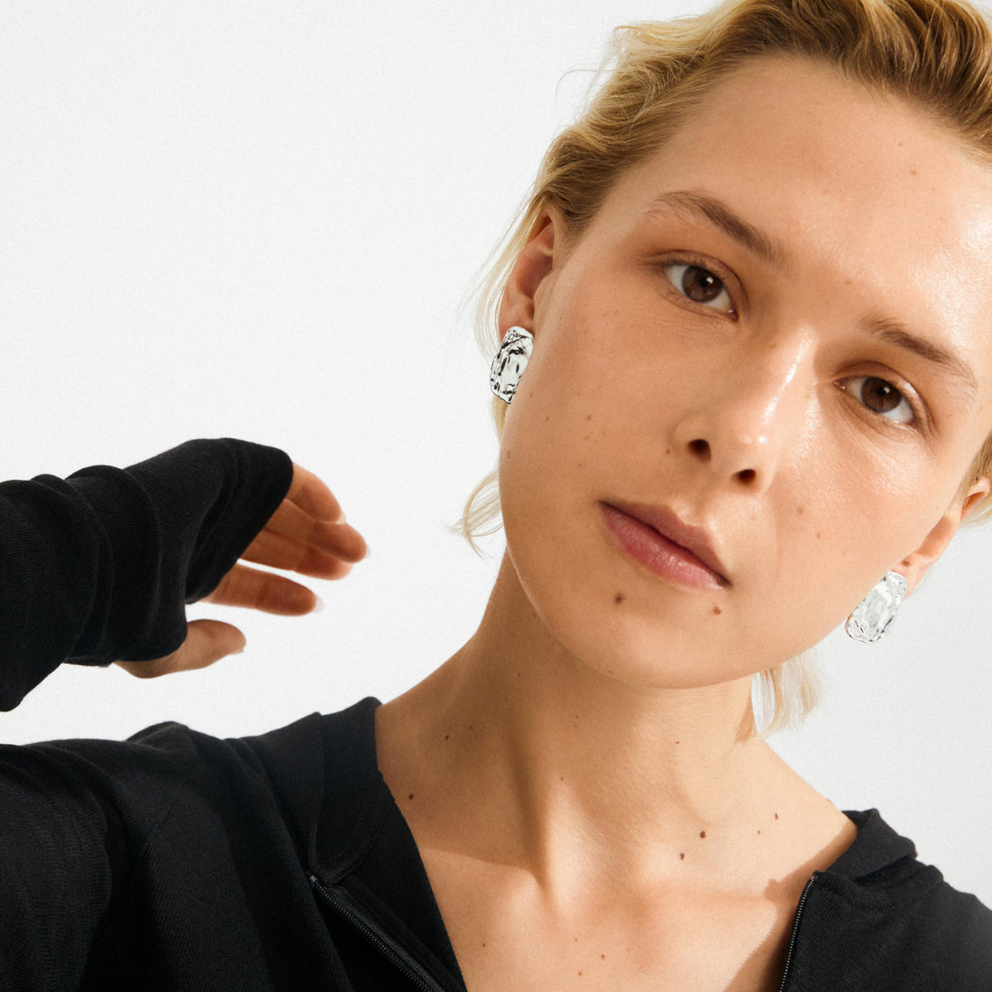 SHIFT recycled flat earrings