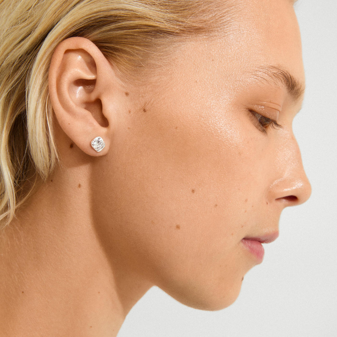 SENSE recycled square stud earrings