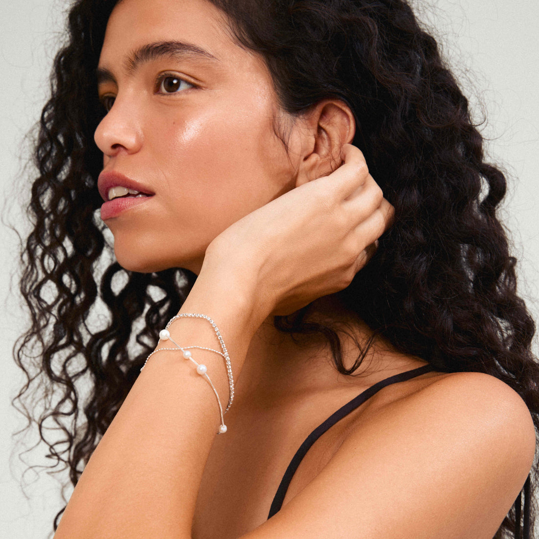BREEZE recycled pearl & crystal bracelet