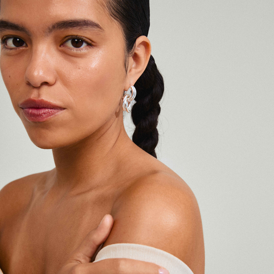 AGNI recycled knot hoop earrings