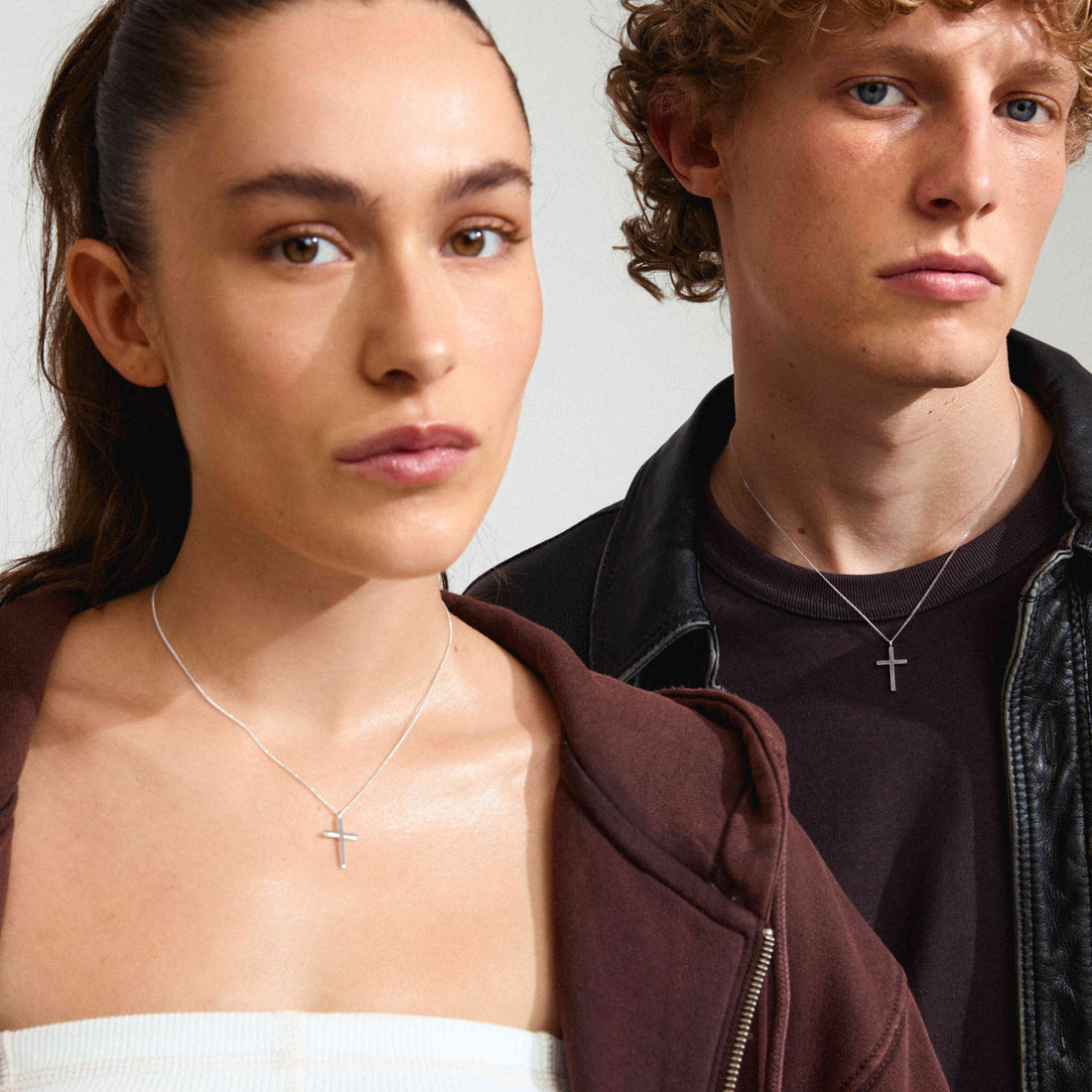 DAISY COLLIER PENDENTIF CROIX RECYCLÉ