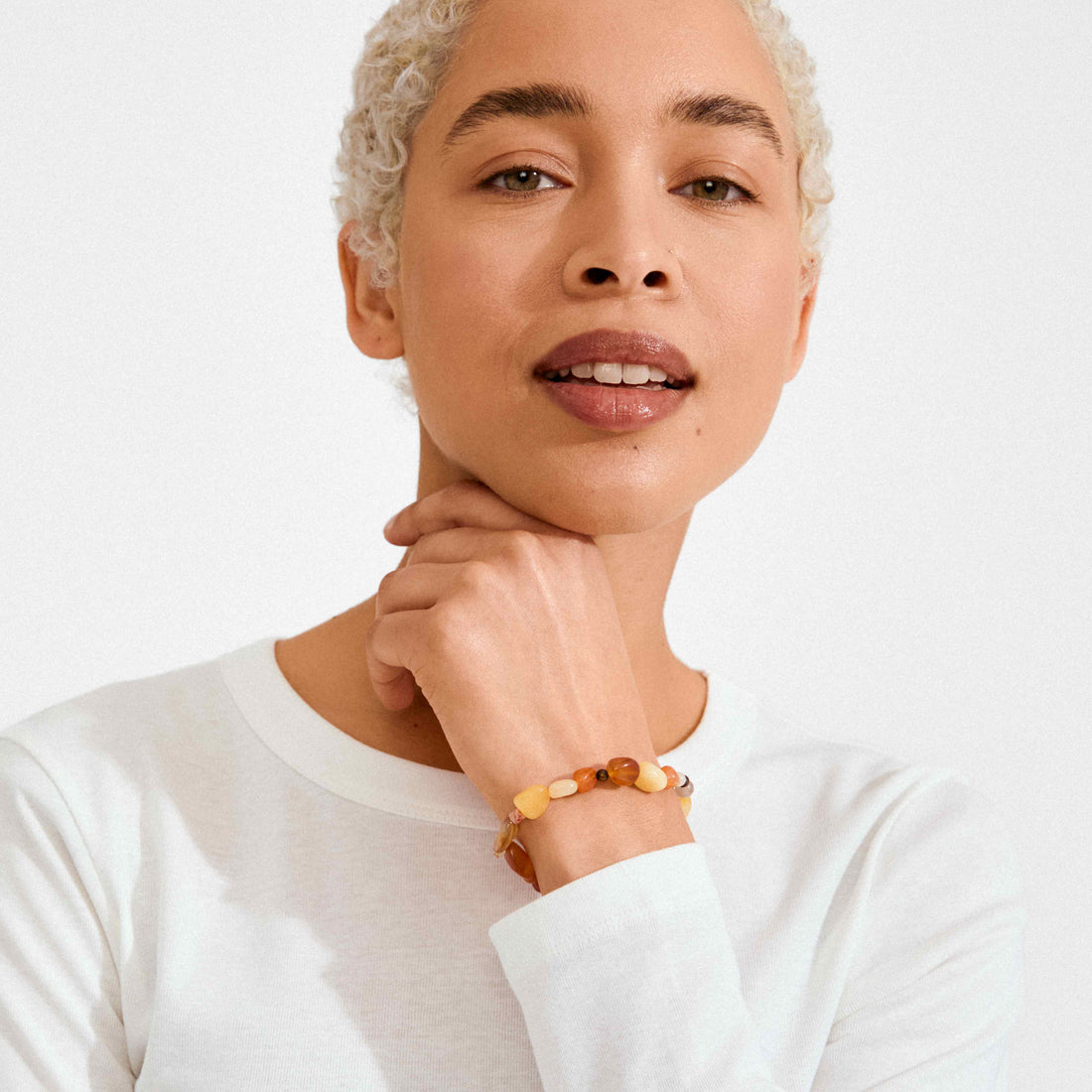 IRIS semi-precious stones bracelet beige