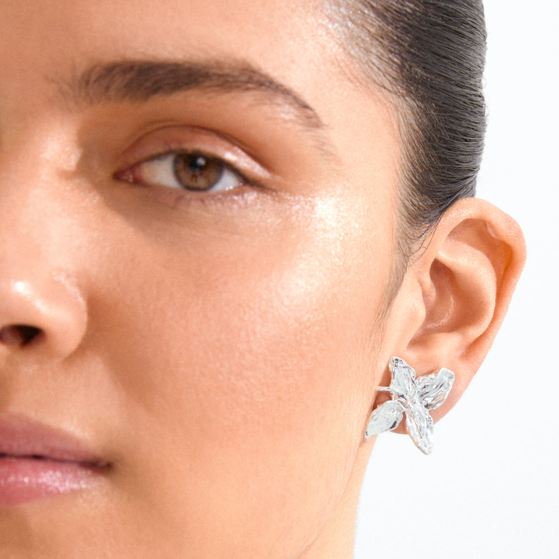 TRACE Recycled Flower Earrings