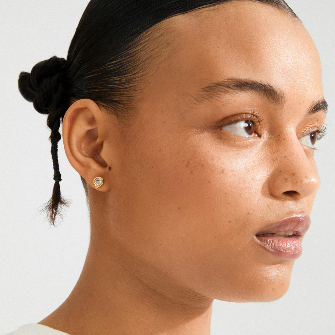 KOTA recycled crystal stud earrings