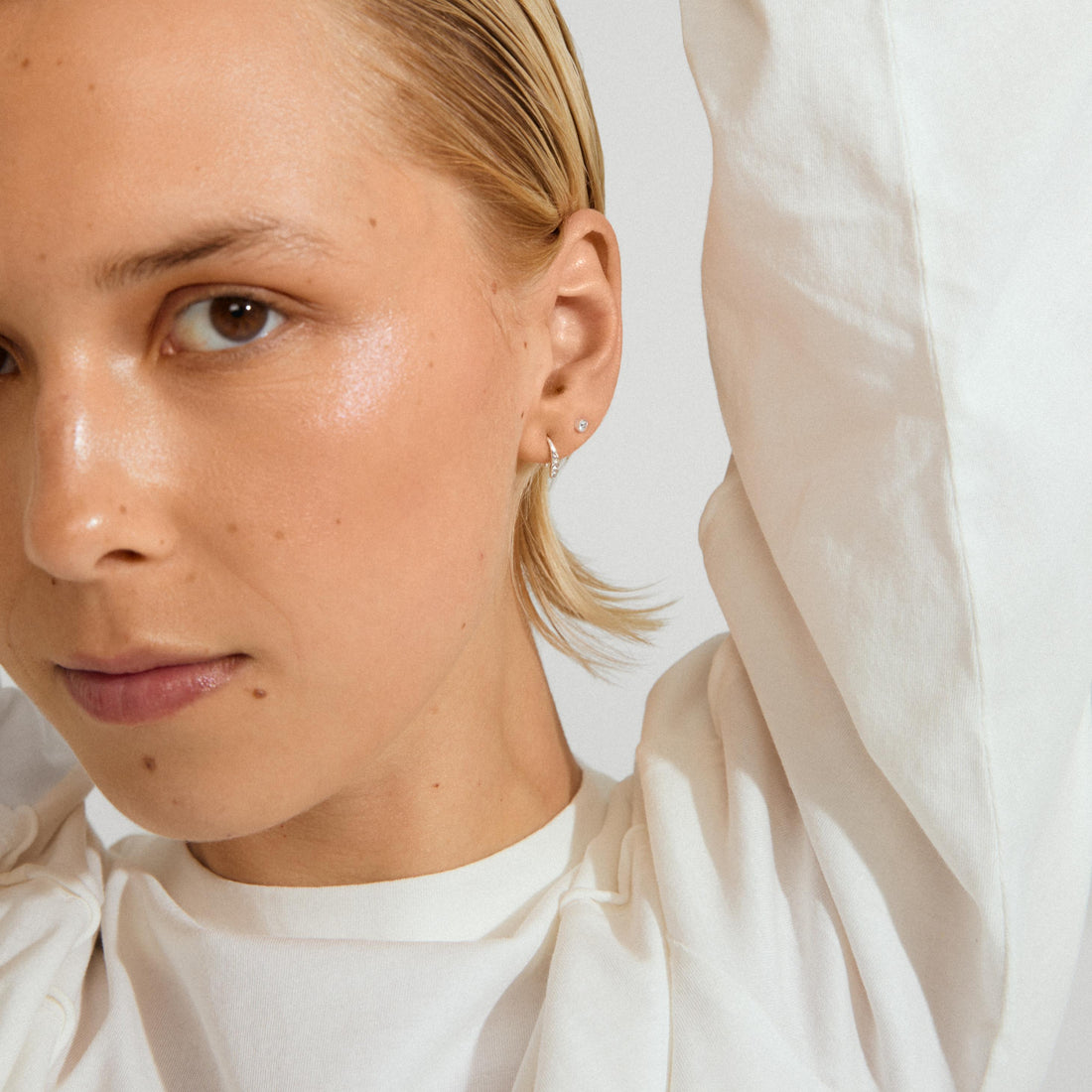 GIONNI recycled crystal earrings 2-in-1