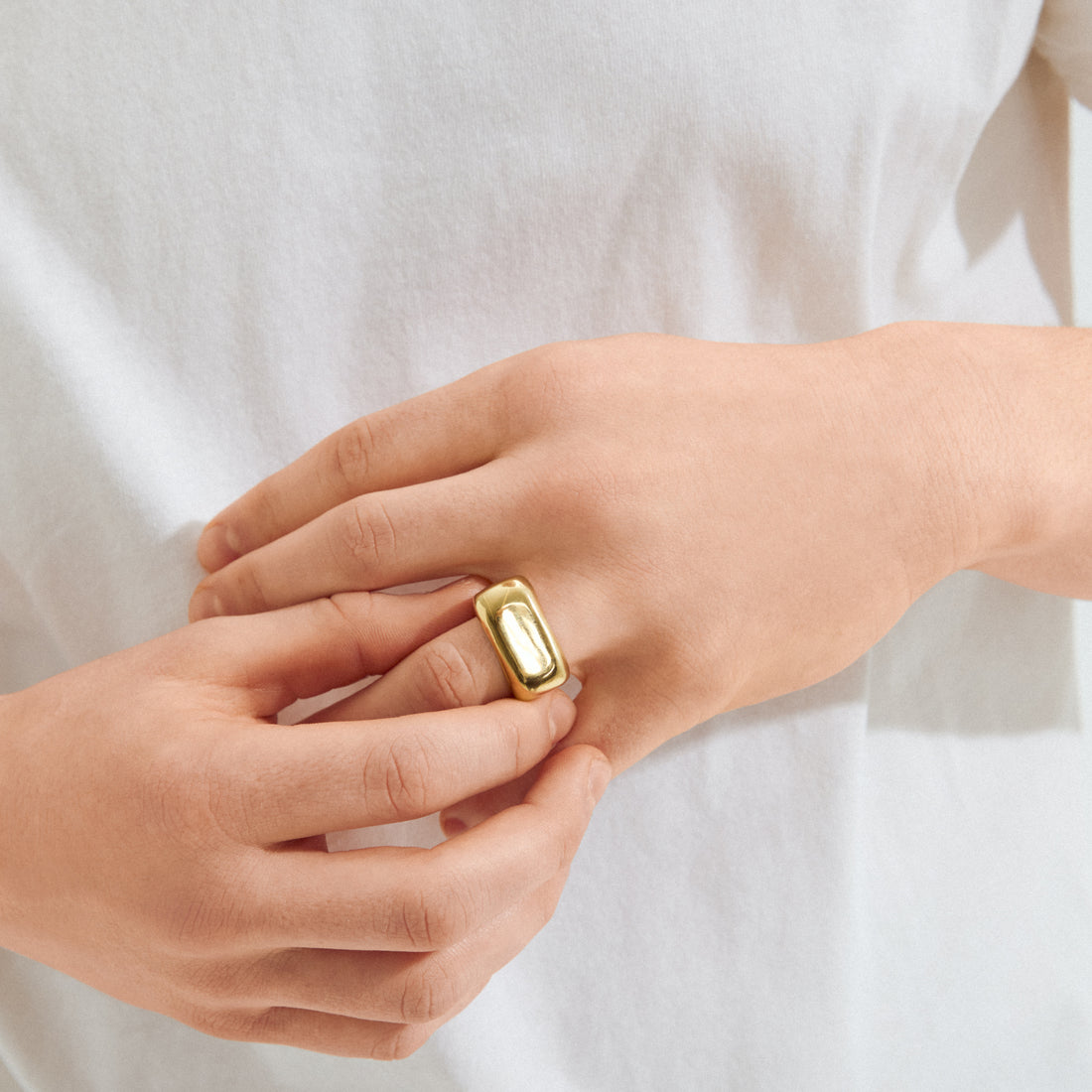 AERO recycled chunky signet ring