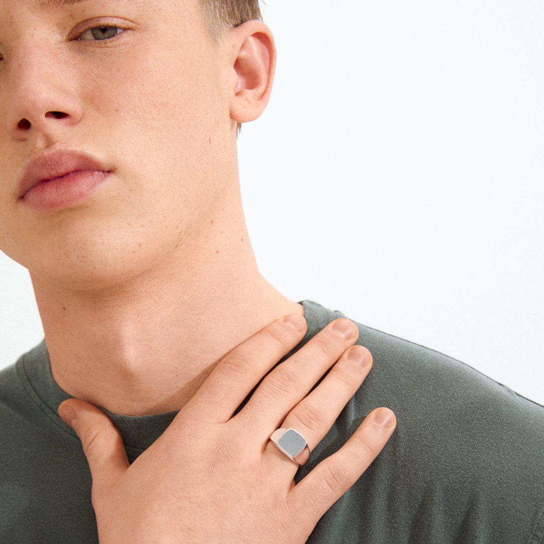 ORIEM recycled chunky signet ring