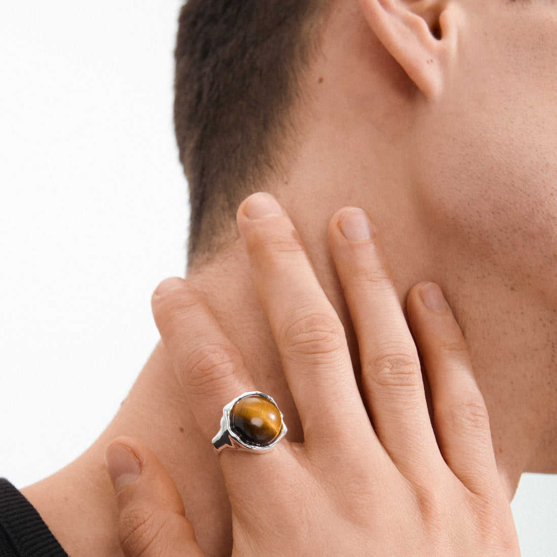 SORA chunky tiger eye stone ring