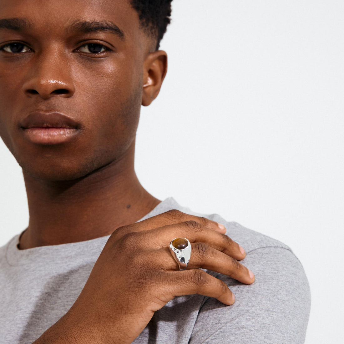 xDEA Pave Recycled Tiger Eye Chunky Ring