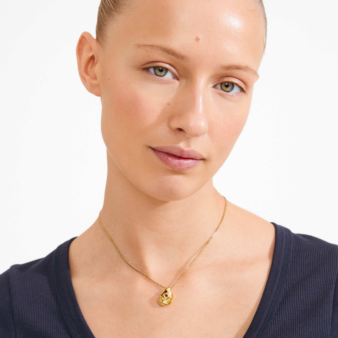 RIYAN COLLIER PENDENTIF ROSE RECYCLÉ