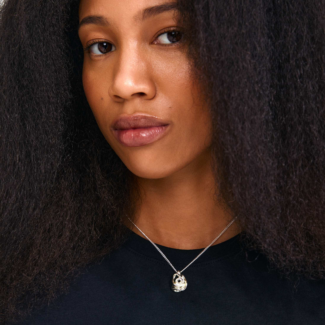 RIYAN COLLIER PENDENTIF ROSE RECYCLÉ
