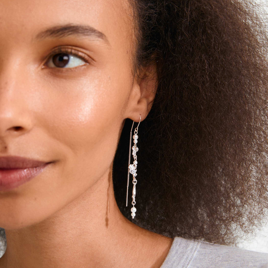 SLOAN recycled pearls chain earrings