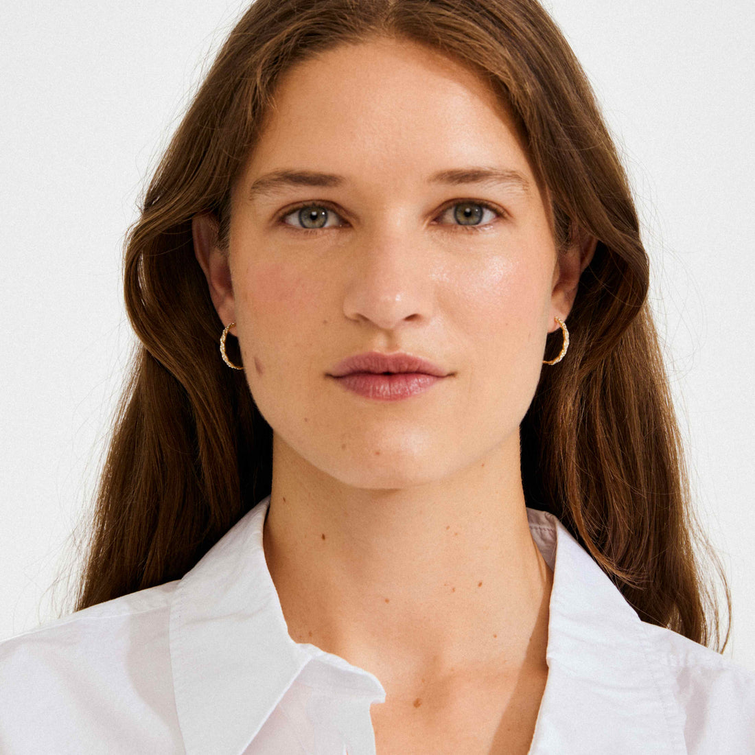 Ezo Twirled Medium Crystal Hoops