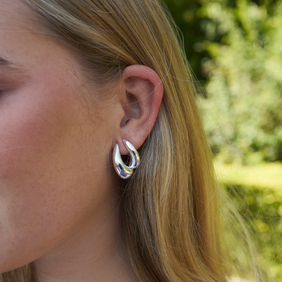xEVA MELOCHE Recycled Chunky Earrings