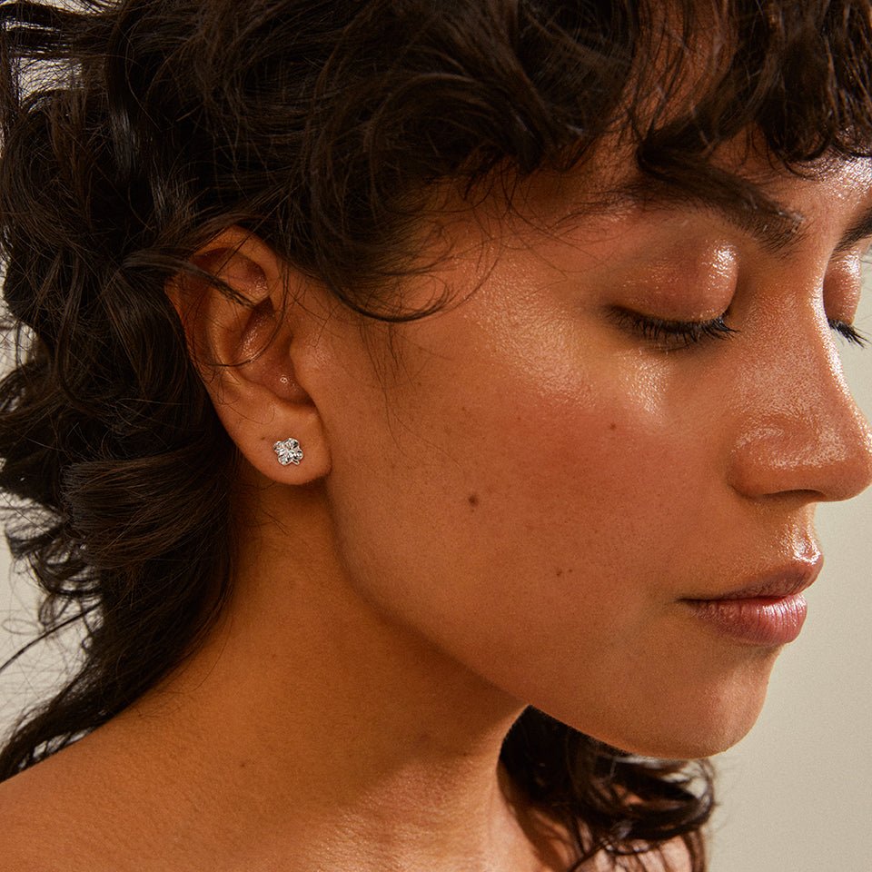 OCTAVIA recycled clover earrings - PILGRIM