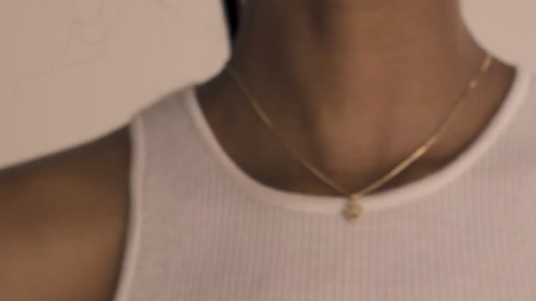 Dagmar Mini Pendant Necklace