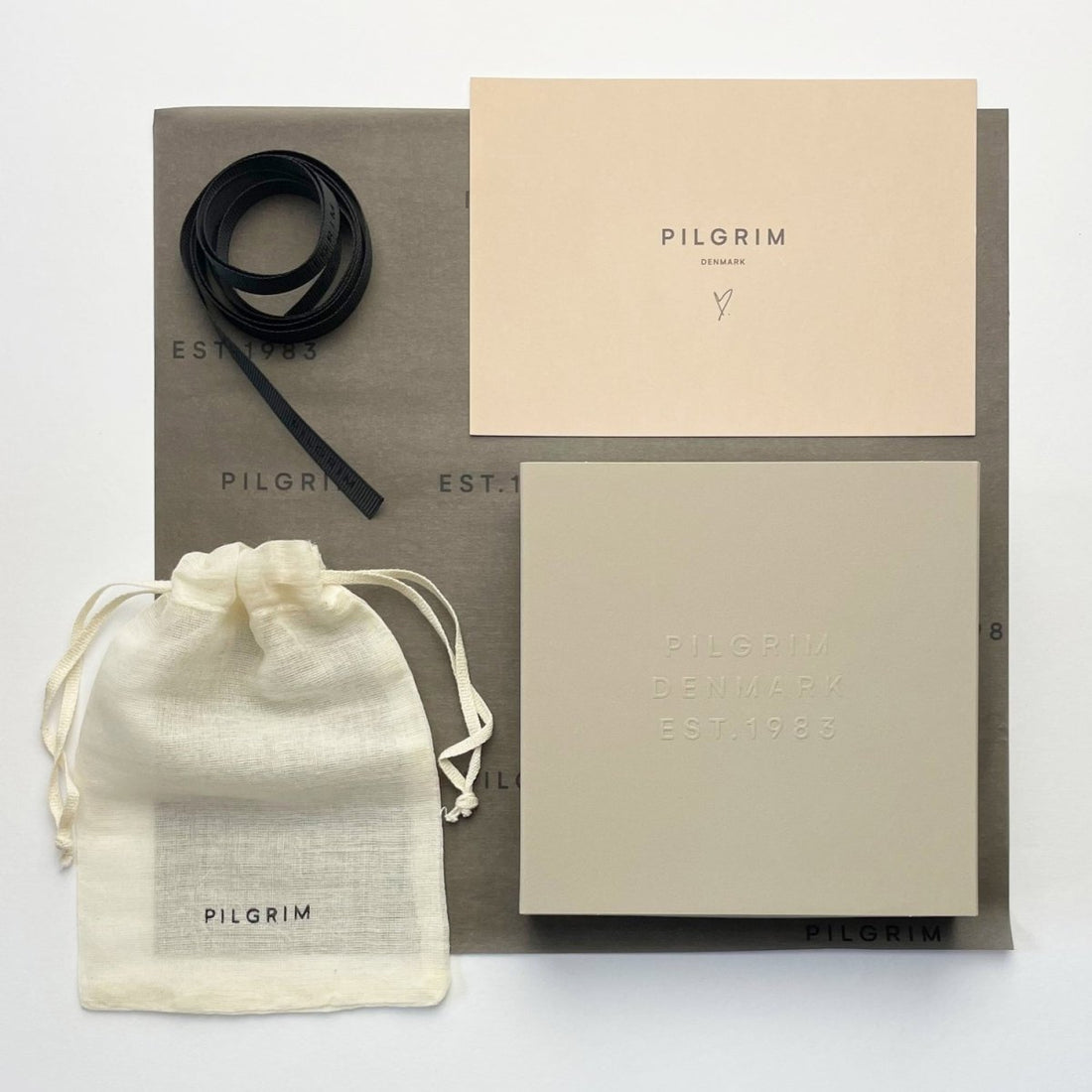 Gift Wrapping - PILGRIM