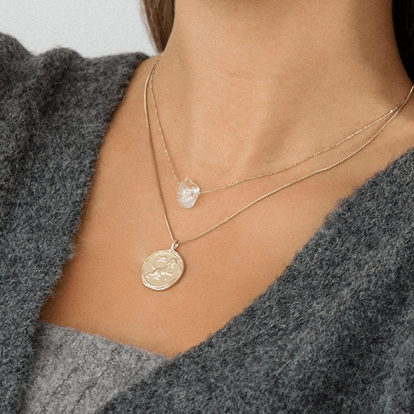 Crown online chakra pendant